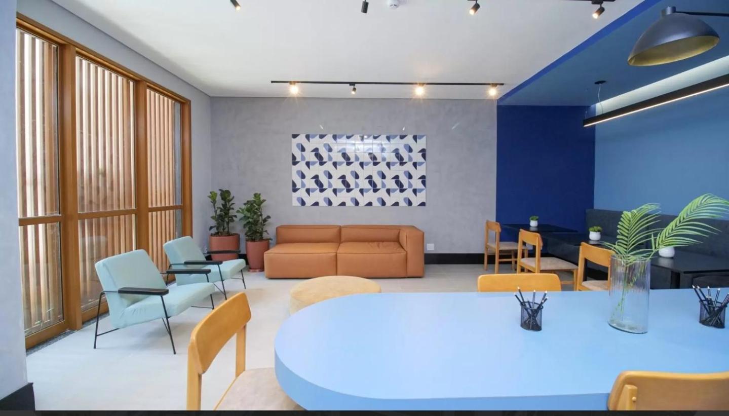 Apto 43m2 - Metro Butanta Apartment *